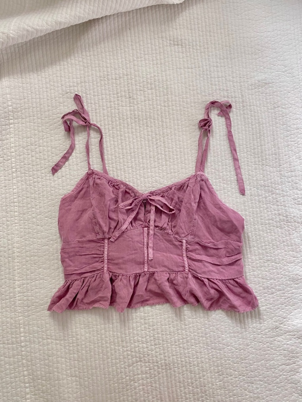 light pink ruffle American Eagle tank top